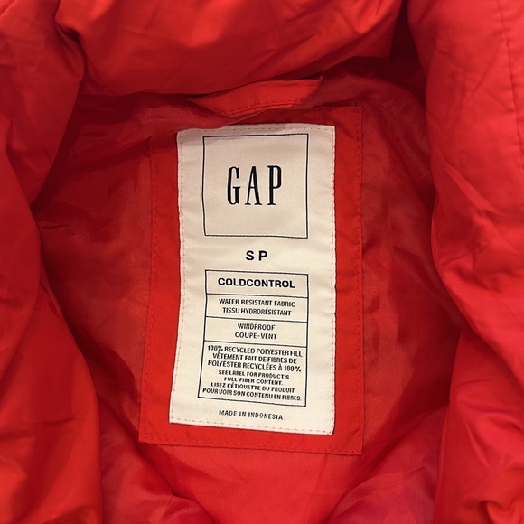 RED VEST - Picture 7 of 10